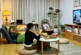 Sau khi bỏ đi chiếc ghế sofa, tôi phát hiện ra phòng khách là một "kho báu" về không gian, tôi thực sự hối tiếc vì đã không vứt bỏ nó sớm hơn