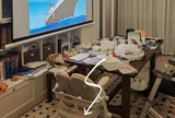 Bỏ sofa, đặt “bàn dài” giữa phòng khách: Lý thuyết thì hay nhưng không phải ai "bắt trend" cũng được