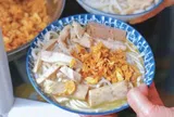Món bún đặc sản chỉ có ở Hà Nội, gọi đến đâu ăn đến đấy, quán nào cũng kín chỗ, bán vài tiếng là hết