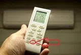 Không phải Sleep, đây mới là nút trên điều khiển điều hòa giúp tiết kiệm điện khi bật đi ngủ