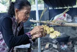 Đặc sản "sung túc" ở An Giang, muốn mua đã khó, ăn còn phải khéo