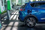 Sạc nhanh có làm hỏng pin xe điện không? Cách sạc xe điện hiệu quả để pin không bị hỏng nhanh