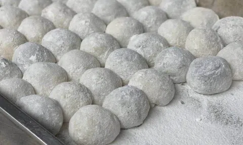 Bánh coóc mò, bánh tày nồng ệp và những thức quà đặc sản Quảng Ninh: Nghe tên đã tò mò, độc lạ từ hình dáng tới hương vị