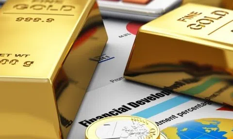 Giá vàng hôm nay 20/7: Thế giới giảm mạnh