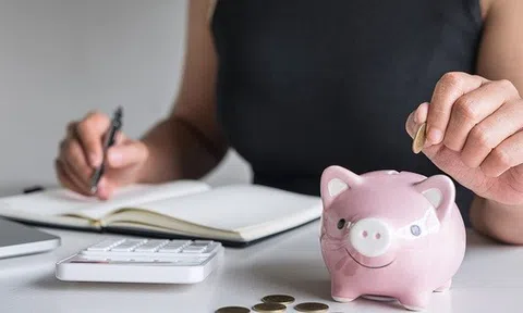 Để dành là đúng, nhưng đừng quên hưởng thụ, bởi cuộc đời vốn rất vô thường