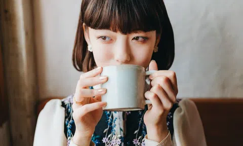 6 việc người ít tiền thường làm mỗi ngày mà không nhận ra - càng làm càng nghèo