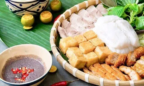 Top 7 món bún “tinh hoa hội tụ” trong menu ẩm thực Hà Nội, phục vụ 4 mùa, rất được lòng du khách quốc tế