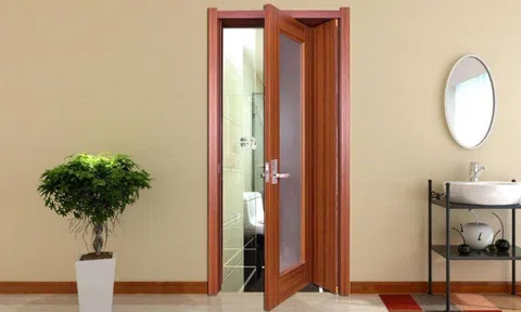 Nhà tôi cứ nghèo dần mà không hiểu vì sao - đến khi phát hiện 3 lỗi lớn ngay cửa ra vào