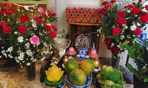 Người xưa dặn: Mồng 1 không thắp hương hoa màu đỏ này, đẹp nhưng "sớm nở chóng tàn", ảnh hưởng sinh khí