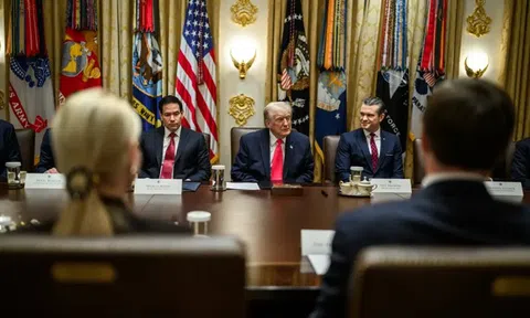 Đằng sau việc Mỹ đẩy mạnh kế hoạch đưa phi hành gia trở lại Mặt Trăng