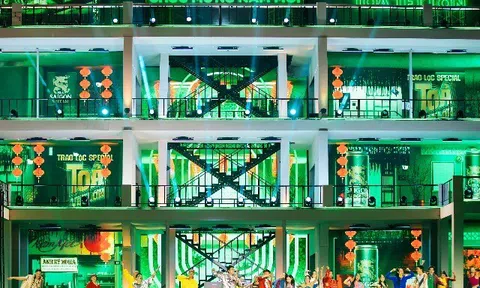 Bia Saigon Special đem cơn mưa “Lộc special” đến hàng ngàn khán giả tại đêm countdown HOZO CITY TẾT FEST 2025