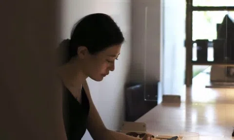 Người trung niên sợ Tết hơn sợ ốm: Chưa kịp vui đã lo hết tiền