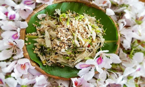 Loài hoa biểu tượng vùng Tây Bắc trở thành đặc sản, xưa được coi là thảo dược giờ nấu món nào cũng ngon 