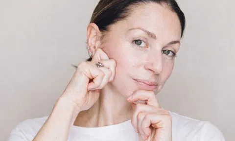 10 phút massage bạch huyết mỗi tối giúp da sáng, mặt gọn