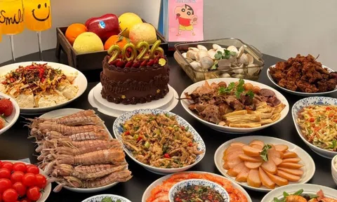 Càng gần Tết càng dễ “ném tiền qua cửa sổ”: 5 khoản chi nhiều nhà hối hận sau mùng 3