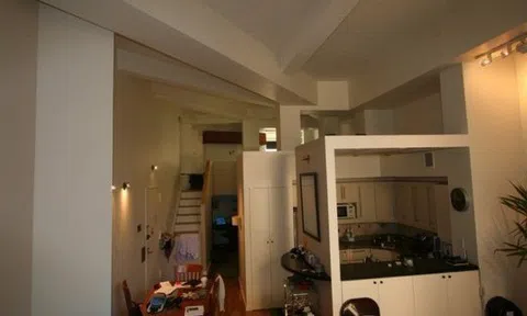 7 dấu hiệu nhận biết ngôi nhà "lỗi phong thủy": Càng ở càng bí bách, khó làm ăn