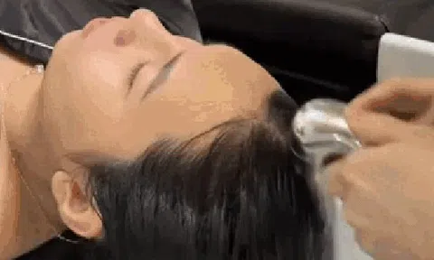 Dịch vụ gội đầu ở Việt Nam "đỉnh của thế giới", đến Trung Quốc 1,4 tỷ dân cũng phải khen hết lời