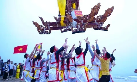 10 lễ hội từ Bắc vào Nam dịp tháng Giêng