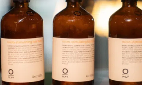 Rụng tóc ở nam: Khi da đầu cần được chăm sóc đúng cách