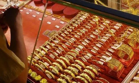 Người mua vàng từ vùng đỉnh 191 triệu đồng/lượng, giờ lãi lỗ ra sao?