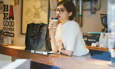 39 tuổi, có hơn 1,7 tỷ đồng tiết kiệm, tôi vẫn sợ tuổi già: Khi tiền không đủ để mua cảm giác an toàn