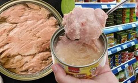 Mua thịt hộp trong siêu thị: Nhân viên tiết lộ chi tiết "vàng" dưới đáy lon, chỉ mất 3 giây nhìn