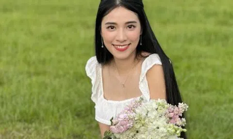 Bác sĩ Đông Y tiết lộ thói quen dưỡng tóc đen mượt ở tuổi U50