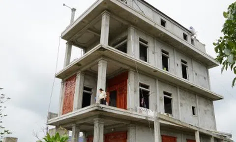 Người đàn ông mù bán tăm bông dạo, xây nhà tiền tỷ ở Nghệ An gây xôn xao