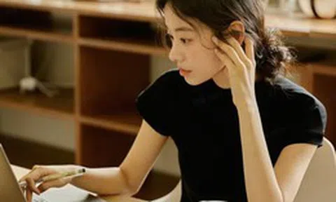 1 triệu mỗi tháng từ tuổi 30 có thể tạo khác biệt thế nào sau 25 năm?