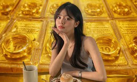 Mỗi lần đi ngang tiệm vàng, tôi đều nghĩ “có tiền là mua” - cho đến khi có 15 triệu thật