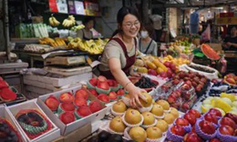 Chủ tiệm trái cây kiếm hơn 200 triệu/tháng nhờ 3 bước đơn giản: Cửa hàng nhỏ vẫn có thể hút khách đều