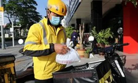 Từng là chủ nhà hàng lẩu, người đàn ông đi làm shipper kiếm 70 triệu đồng/tháng thừa nhận: “Không có công việc nào trả lương cao hơn”