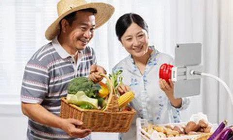 Thua lỗ 3 năm với quầy nướng, người đàn ông 34 tuổi đổi hướng bán nông sản và thu về gấp 10 lần vốn chỉ sau 3 tháng
