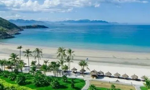 Bãi biển nào “quyến rũ nhất Việt Nam”, từng được tạp chí Mỹ bình chọn, thích hợp cho kỳ nghỉ hè 2026?