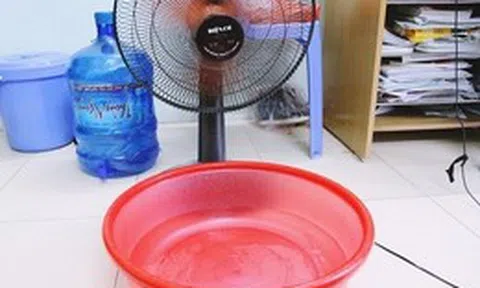 Mẹo làm mát nhà không cần điều hòa, chỉ cần quạt và nước đá: EVN cảnh báo