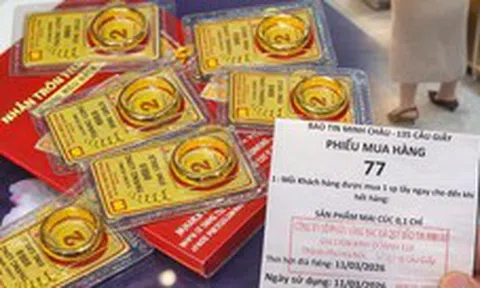 Mua vàng không khiến tôi giàu lên, nhưng thay đổi cách tôi tiêu tiền