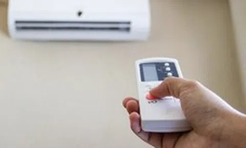 3 ĐỒ VẬT nhất định phải có trong phòng điều hòa ngày hè, vừa giúp bảo vệ cơ thể vừa tiết kiệm tiền điện