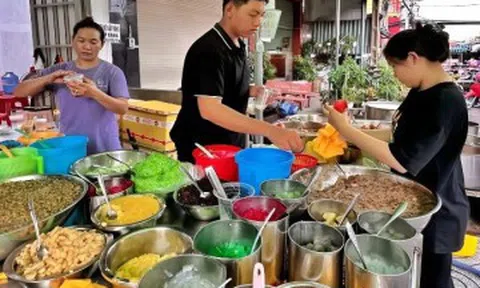 5 tiệm chè đông khách ở TP HCM, giữ công thức bí truyền từ thời “ông bà anh”, có hôm đóng cửa sớm vì hết hàng
