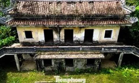 Cảnh hoang lạnh, ma mị tại khu biệt thự của 'lãnh chúa' khét tiếng một thời