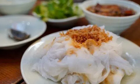 3 quán bánh cuốn gia truyền Hà Nội được Michelin khen ngợi có gì khác nhau?