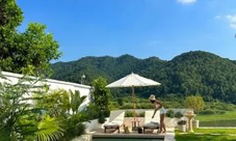 Căn biệt thự 850m² bên hồ, tiện nghi như resort khép kín của người phụ nữ không đi làm, không kết hôn