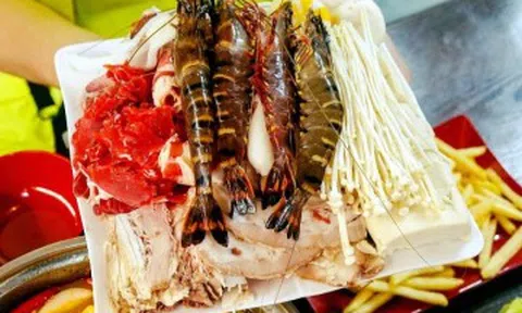 7 phố ẩm thực “một món” ngon nức tiếng ở Hà Nội, bước chân ra đường là có đồ ăn, không lo về giá