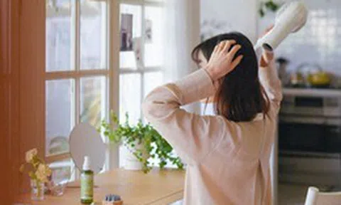 "Mua ít hơn, dùng nhiều hơn": Quy tắc chi tiêu giúp nhiều phụ nữ trung niên vừa tiết kiệm tiền, vừa sống nhẹ nhõm hơn