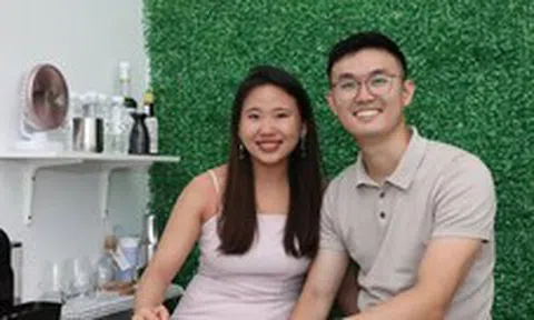 Tiết kiệm 4 tỷ "chốt" mua nhà 14 tỷ, cặp vợ chồng tiết lộ: Tiền không phải thứ quan trọng nhất