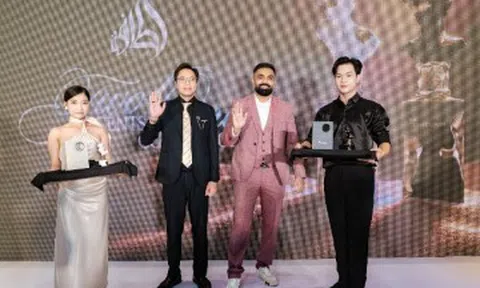 Cận cảnh bộ đôi nước hoa vừa ra mắt của nhà Lattafa: Khi hương thơm Dubai kể câu chuyện đồng điệu