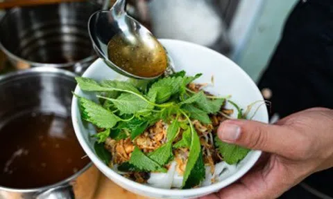 5 quán phở đông khách, vị lạ miệng ở phường Hai Bà Trưng, Hà Nội