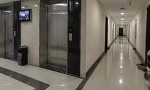 Mua chung cư mới hiểu câu "gần thang máy thì tiện, xa thang máy thì yên": Chọn bên nào cũng có cái giá của nó