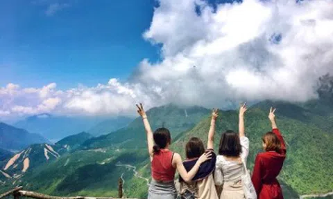6 trải nghiệm thú vị cho mùa thu ở Sapa: Thỏa sức săn mây săn lúa chín, tín đồ trekking thích mê