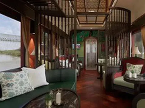 Soi toa tàu hạng sang "Hoa Phượng Đỏ" đang gây sốt: Ghế ngồi sofa, wifi miễn phí, quầy bar với nhạc công