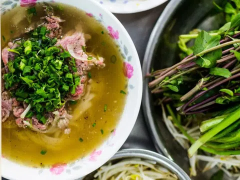 Khách Úc khen nức nở một món ăn, khẳng định sẽ nhớ mãi ở TPHCM